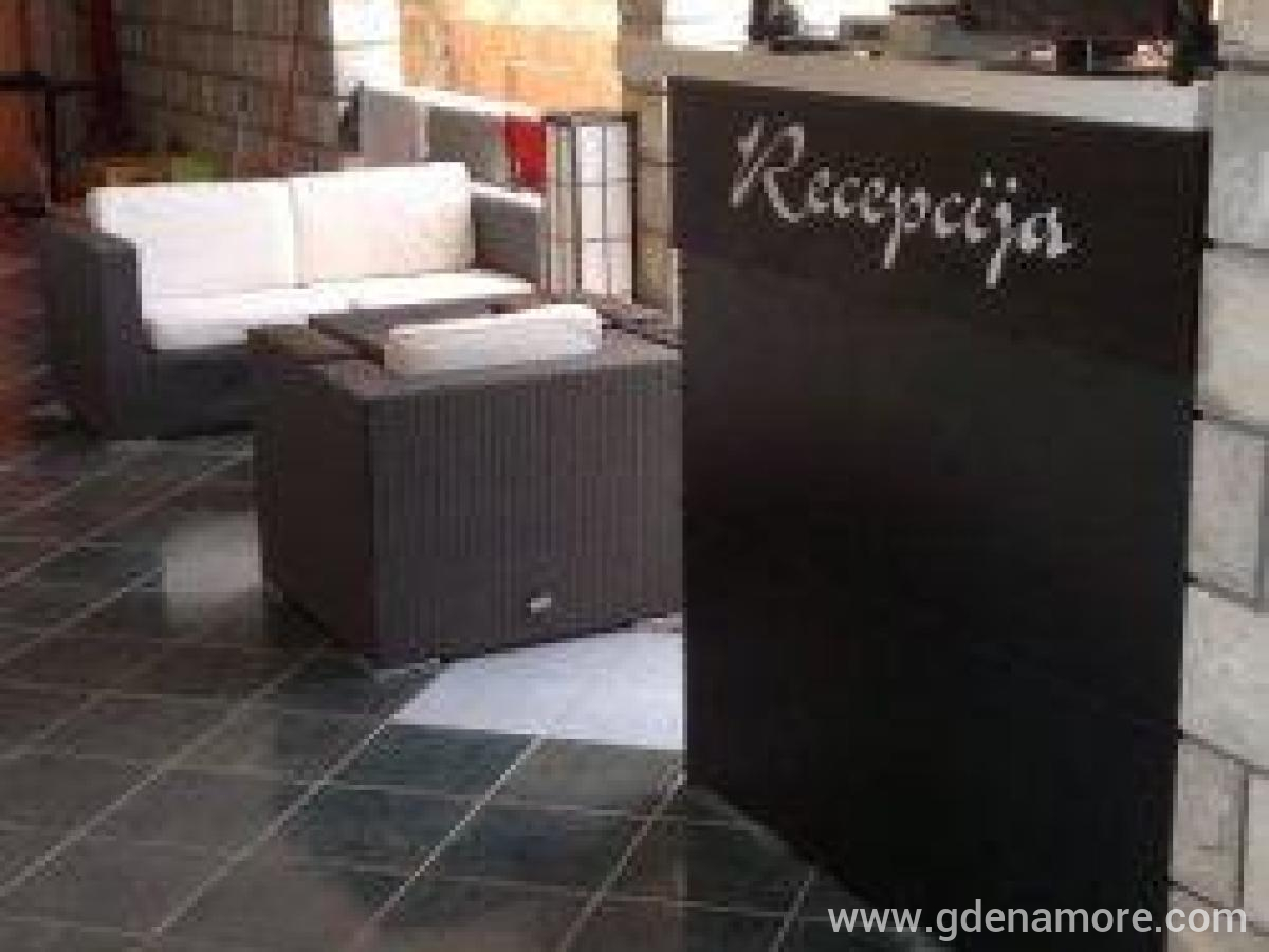 Villa Gala, zasebne nastanitve v mestu Utjeha, Črna gora